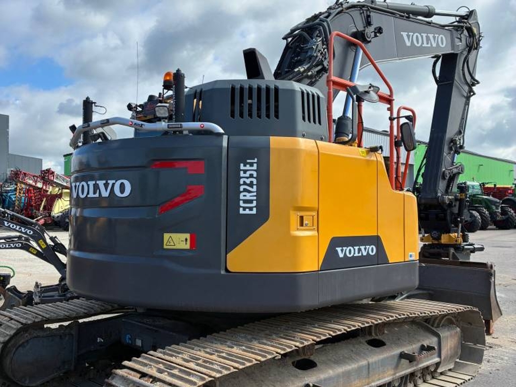 volvo-ecr-235-el,fe9cbd4c.jpg