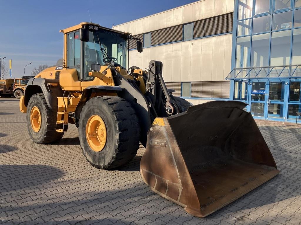 volvo-l110h,c262941a-1.jpg