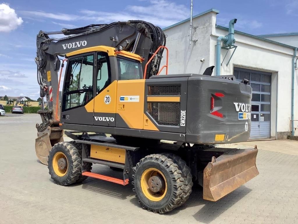 volvo-ew-220-e,c233e5a2-4.jpg