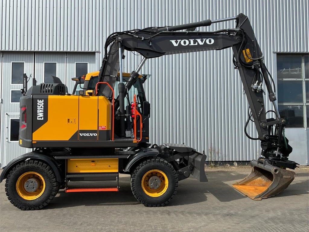 volvo-ewr150e,ewr150e_323683-2.jpg