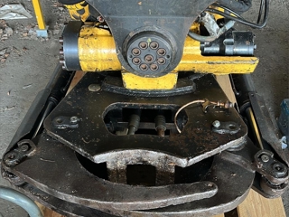 Engcon EC226 S70