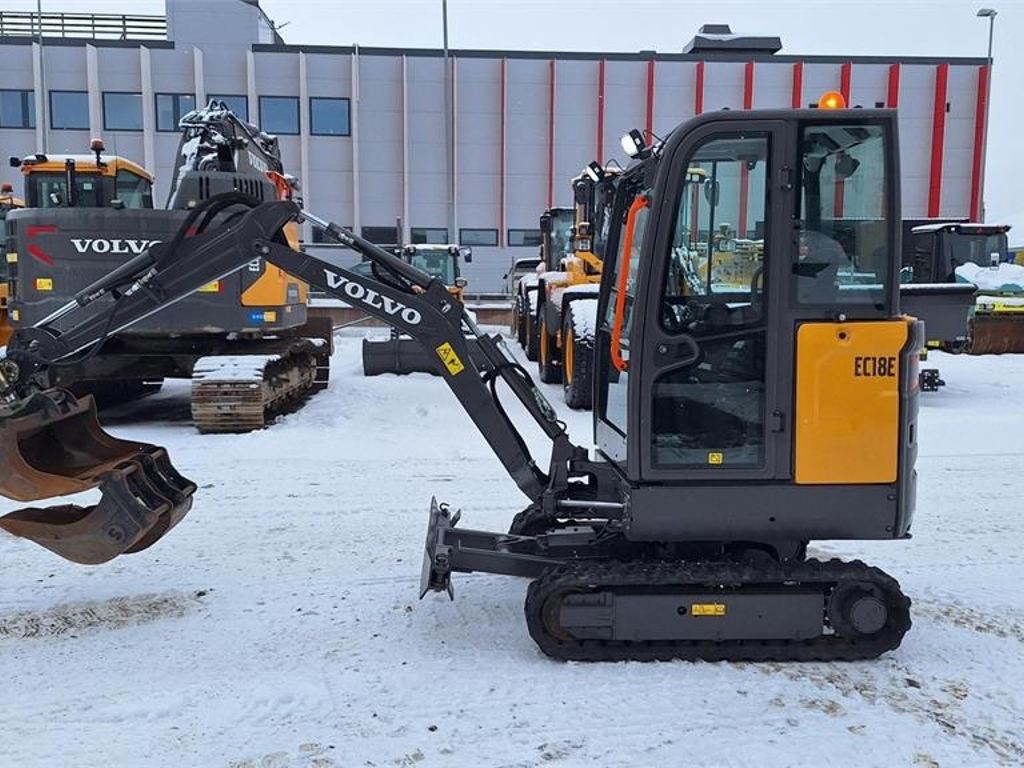 volvo-ec18e,ec18e_19436a-ec18e16436(2).jpg