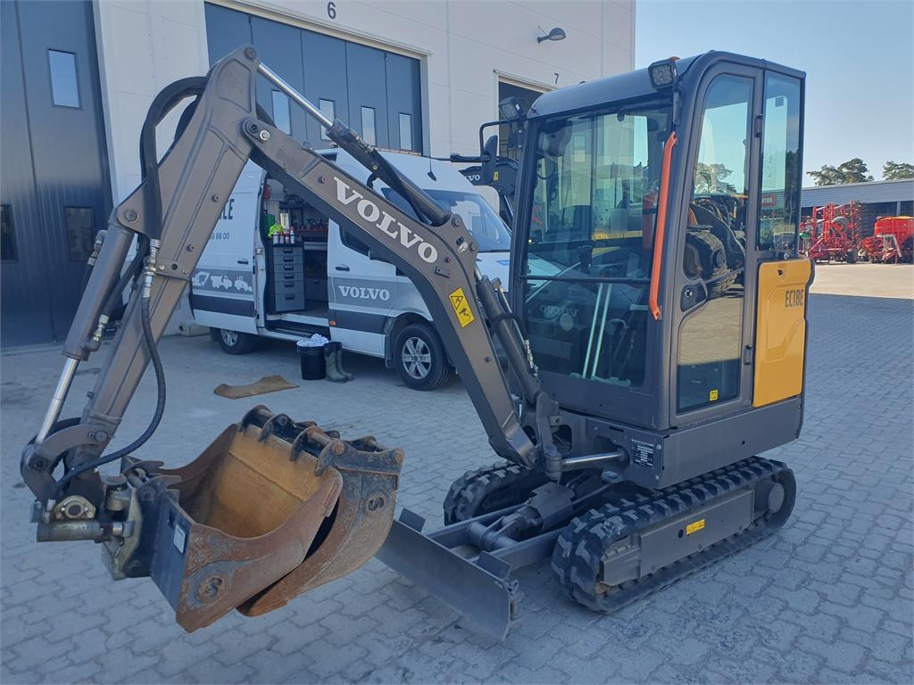 volvo-ec18e,ec18e_19436a-ec18e19436(1).jpg