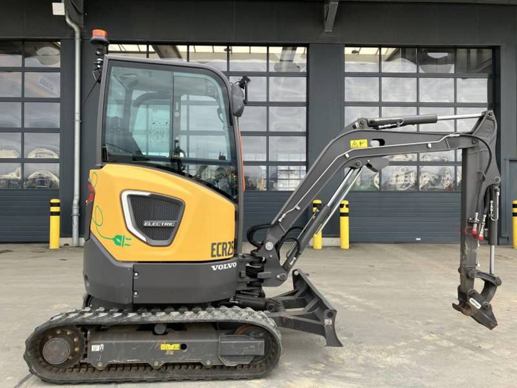 volvo-ecr-25-electric,501038ce.jpg