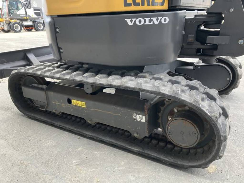 volvo-ecr-25-electric,ad83b63e.jpg