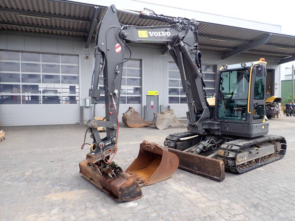 volvo-ecr-88-d,4e45bb4b.jpg
