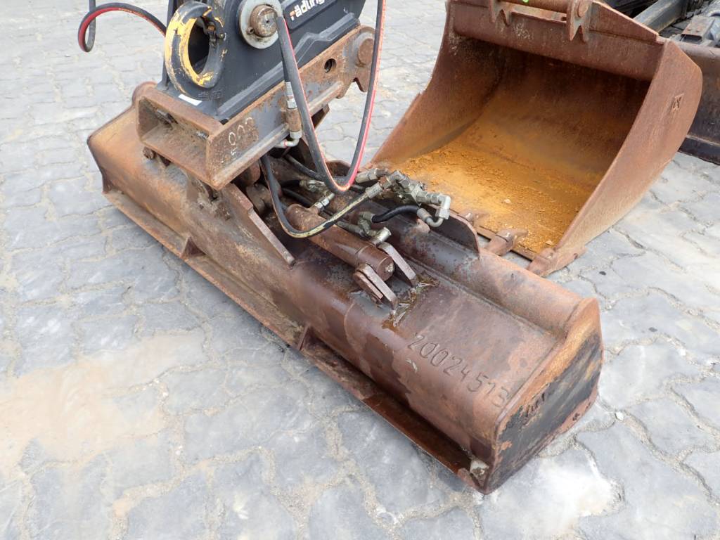 volvo-ecr-88-d,942925cb.jpg