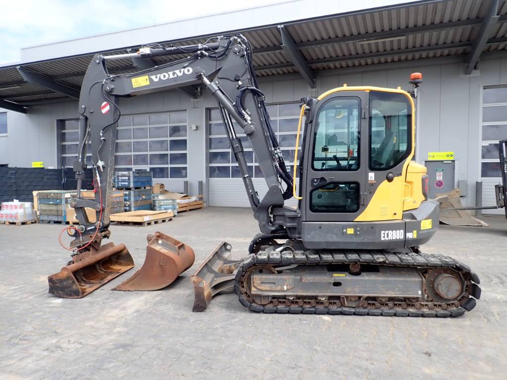 volvo-ecr-88-d,ea5aa5c8.jpg