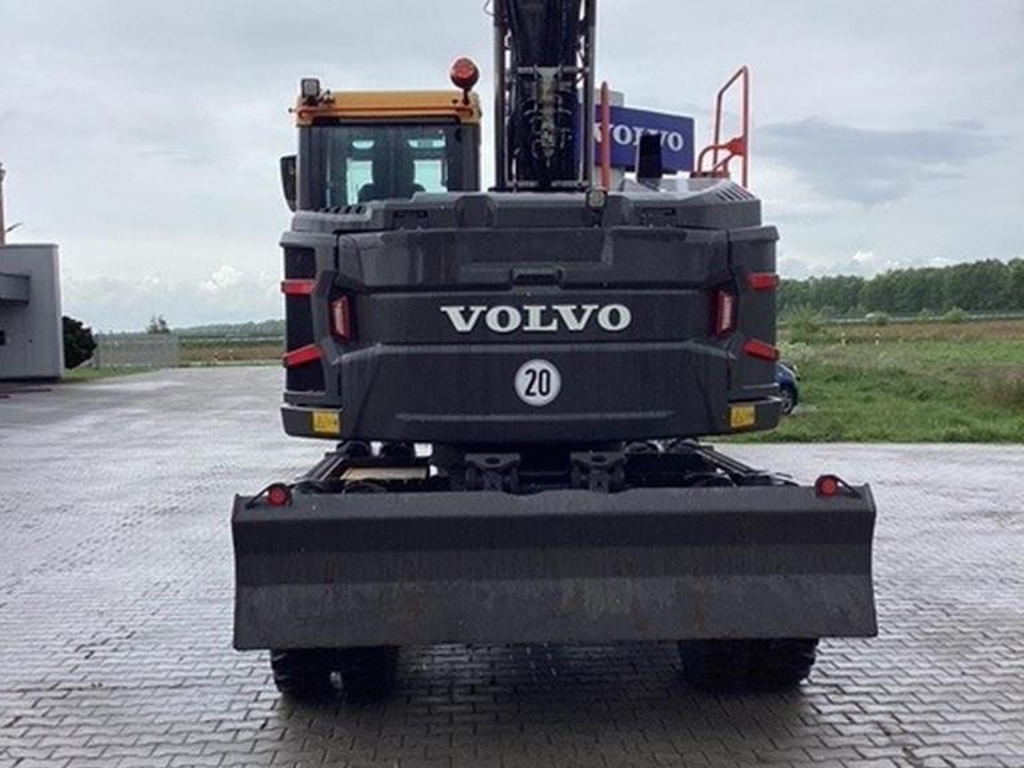 volvo-ewr-130-e,97725501-4.jpg