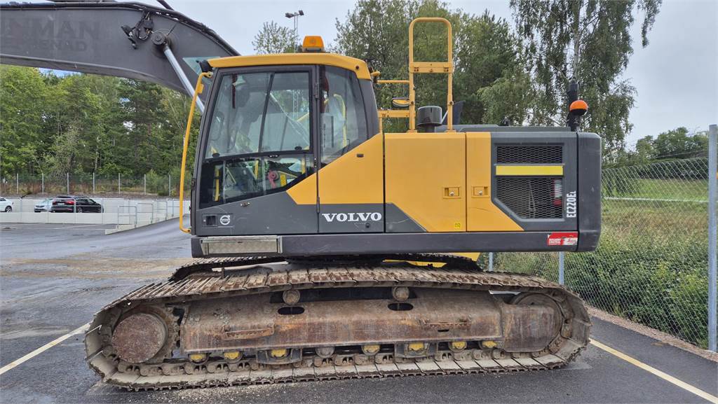 volvo-e,ec220el_320123a-20250821_152048.jpg