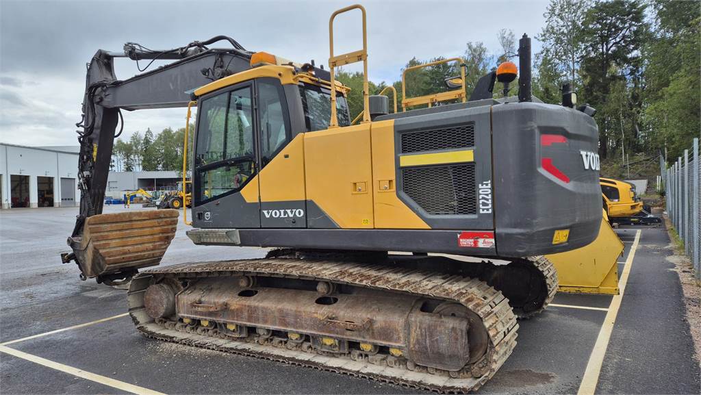 volvo-e,ec220el_320123a-20250821_152056.jpg