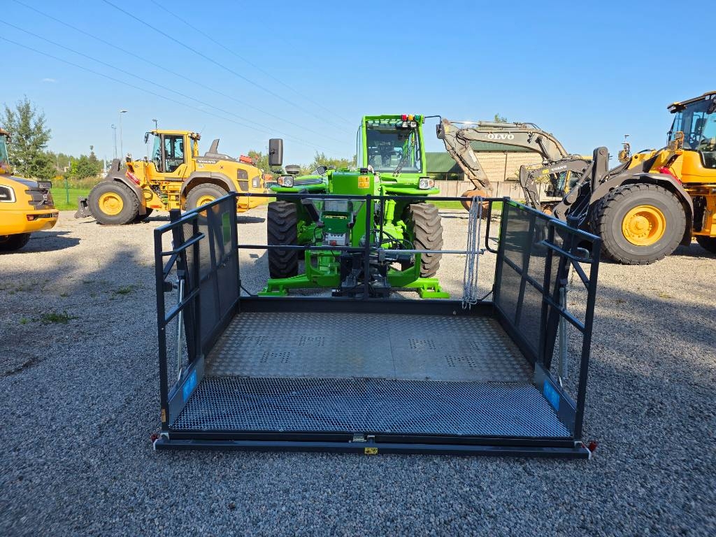 merlo-p40-17cs-top,e63fc974.jpg