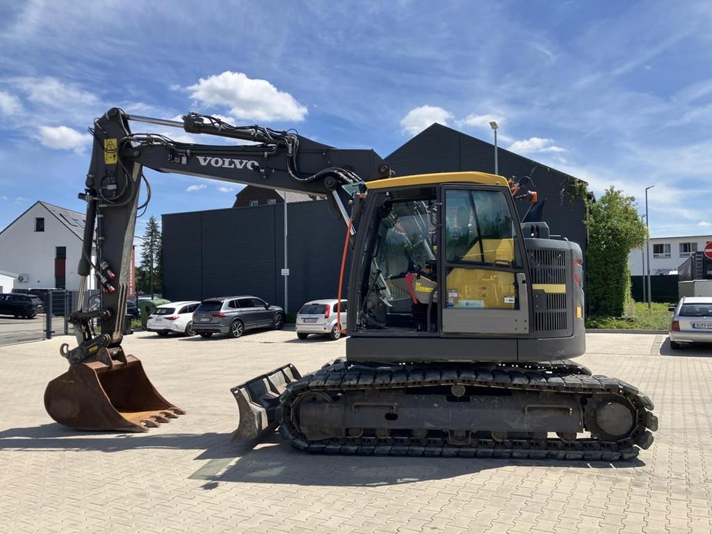 volvo-ecr145el,4a89cf37-9.jpg