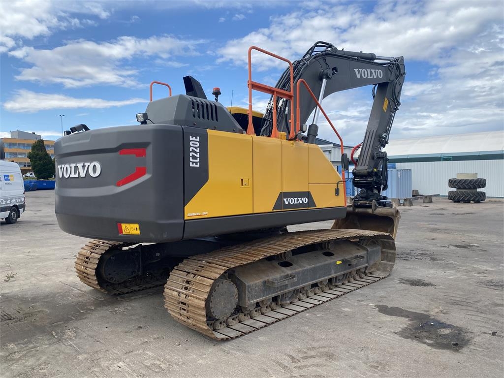 volvo-ec220el,ec220el_323681b-img_1027.jpg