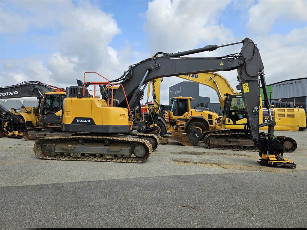 volvo-ecr23,ecr235el_315032a-1000007477.jpg