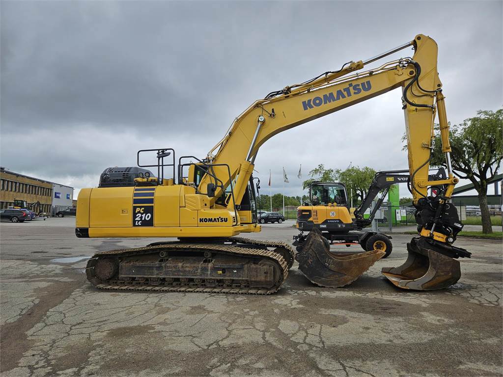 komatsu-pc,pc210lc-11_k70909-1000006817.jpg