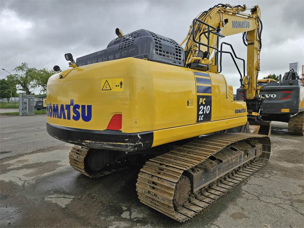 komatsu-pc,pc210lc-11_k70909-1000006818.jpg