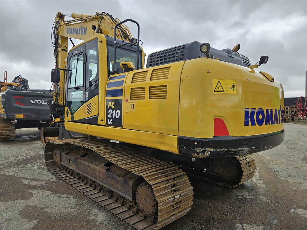 komatsu-pc,pc210lc-11_k70909-1000006820.jpg