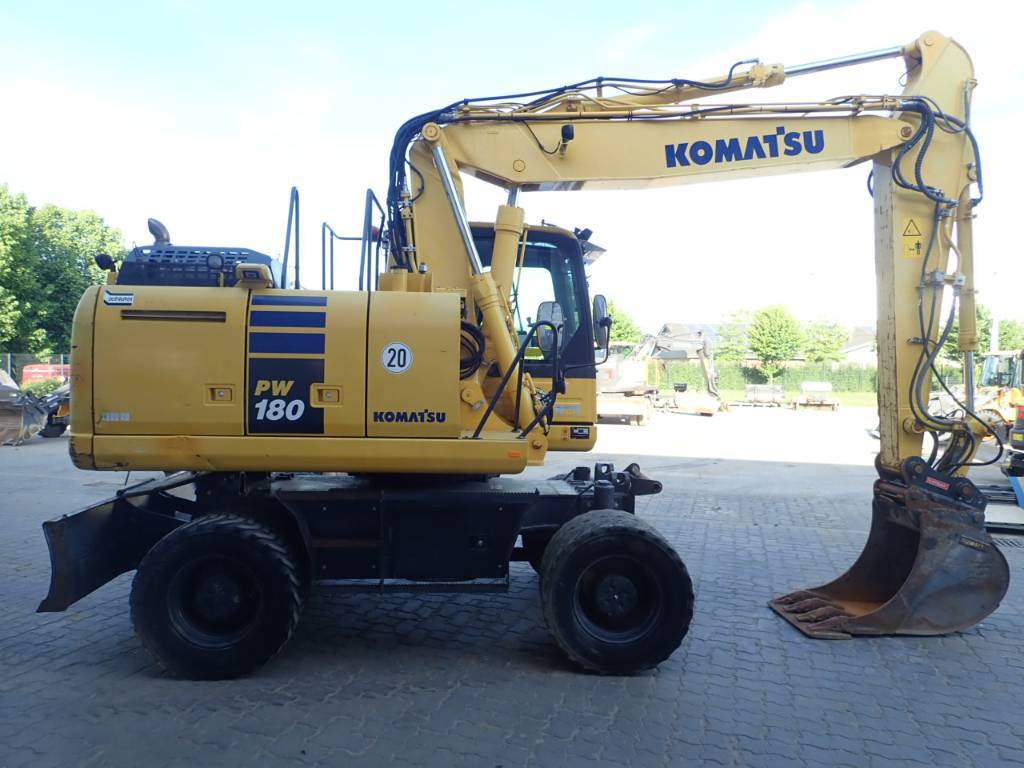 komatsu-pw-180-10,8963321a.jpg