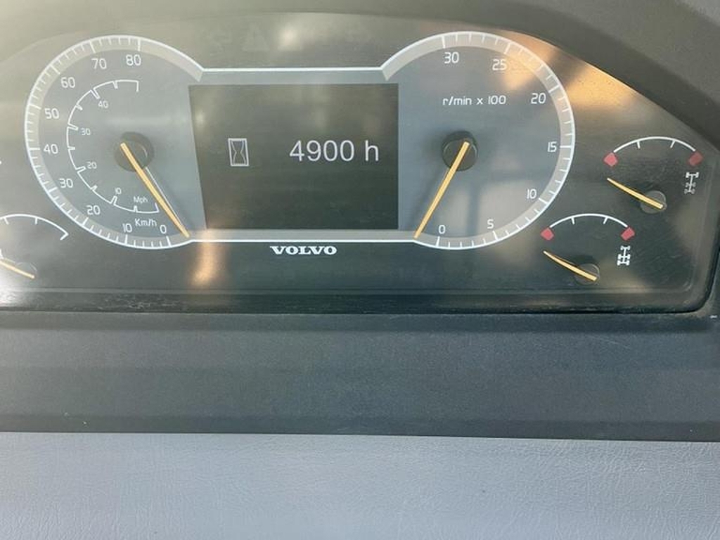 volvo-a25g,8d21cab7-10.jpg