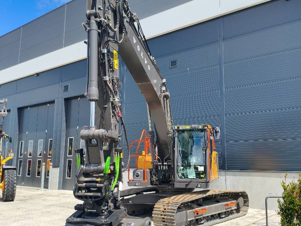 volvo-ec-230,0a98931c.jpg
