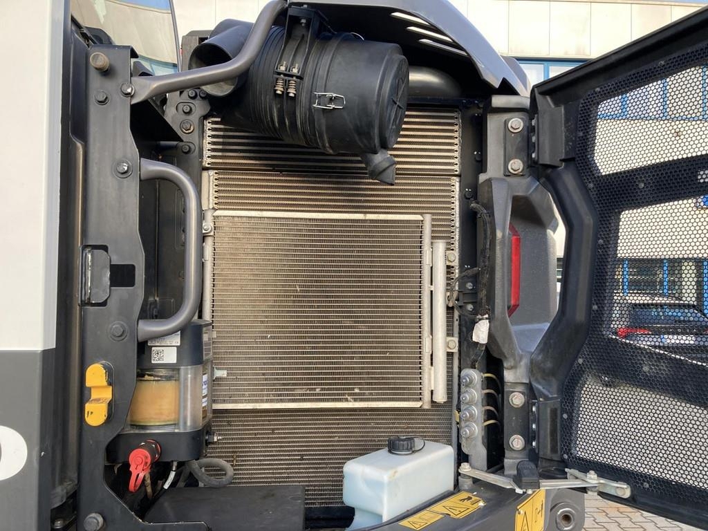 volvo-ewr-130-e,305e4f02-7.jpg