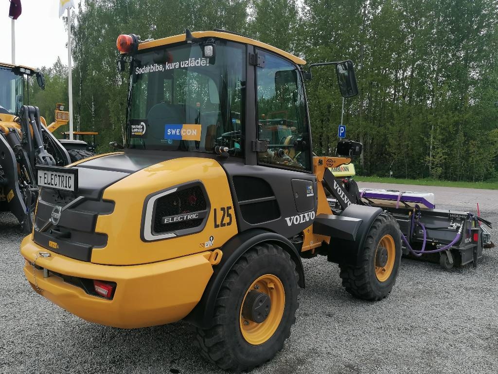 volvo-l-25-electric,a3c5596b.jpg
