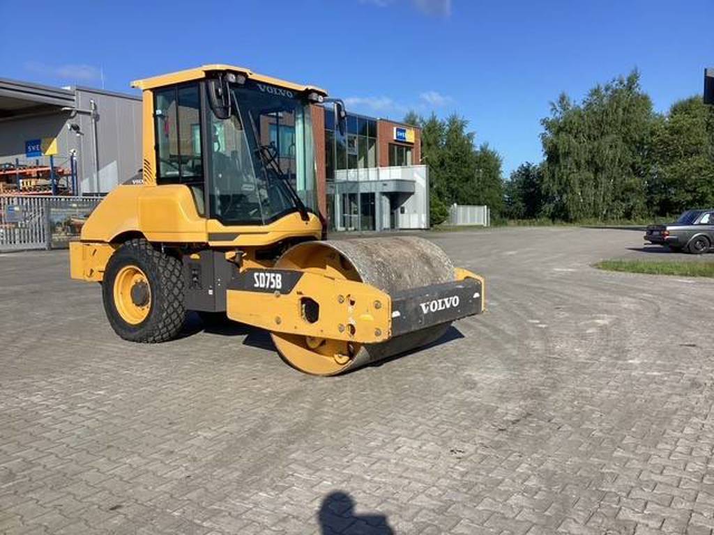 volvo-sd-75-b,92a13c33.jpg