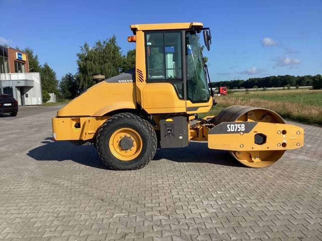 volvo-sd-75-b,980cf7fa.jpg