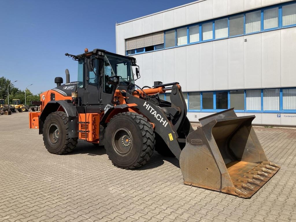 hitachi-zw-180-7,697c9c4d-1.jpg